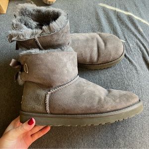 Ugg bow mini grey